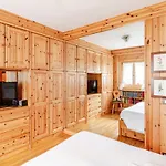 Crignes Apartment