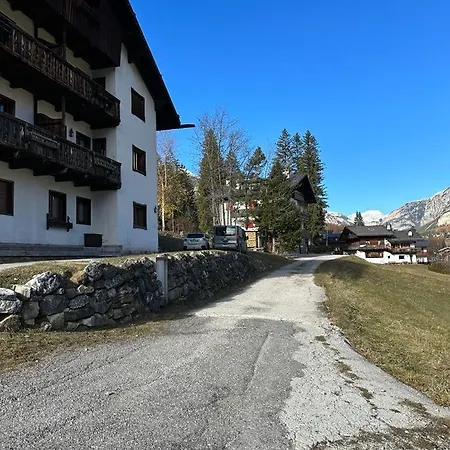 Daire Crignes Cortina dʼAmpezzo